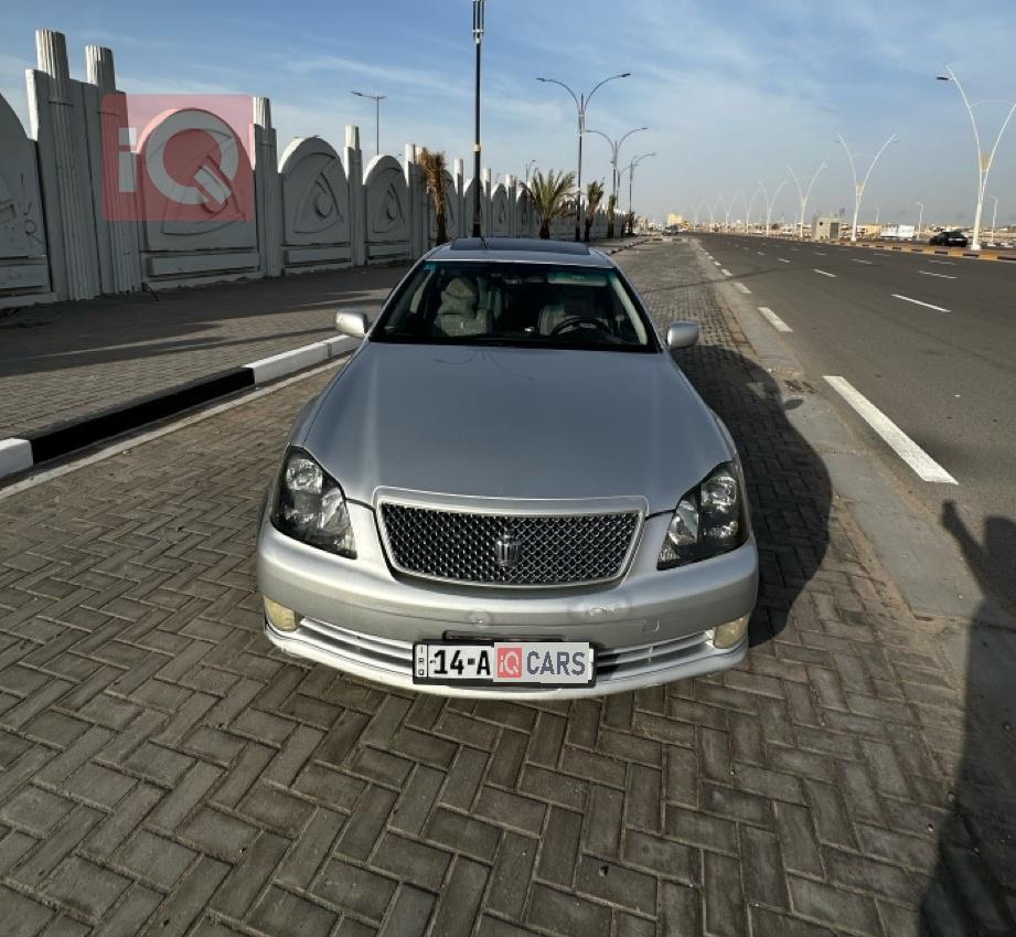 تويوتا كراون